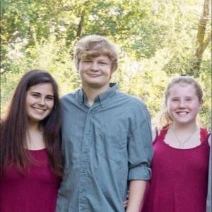 Meet your Posher, Connor